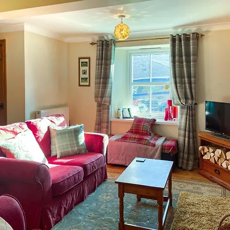 Holiday home Eden View